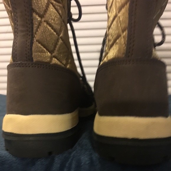 Bear paw waterproof boots - Picture 2 of 4